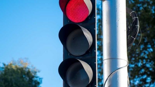 В Краснодаре на пересечении улиц Октябрьской и им. Гоголя отключат светофоры ещё на один день