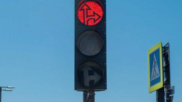 На перекрёстке улиц им. Будённого и им. Тургенева в Краснодаре установят новые светофоры