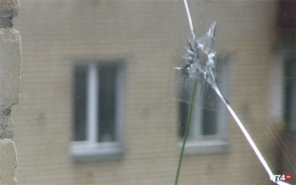 В Москве неизвестный открыл стрельбу из окна дома В Москве неизвестный открыл стрельбу из окна дома