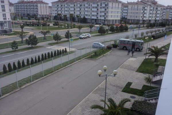 В обсерваторах Краснодарского края за все время выявлено 65 человек, больных коронавирусом