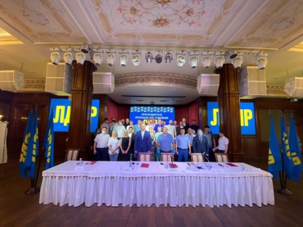 Политическая неделя на Кубани: предвыборные маневры на фоне летнего затишья