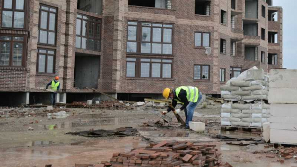 Проблемный жилой комплекс «Клубный квартал» в Краснодаре достроит компания «АлМакс»