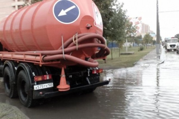 В Краснодаре после дождя зафиксировано несколько локальных подтоплений