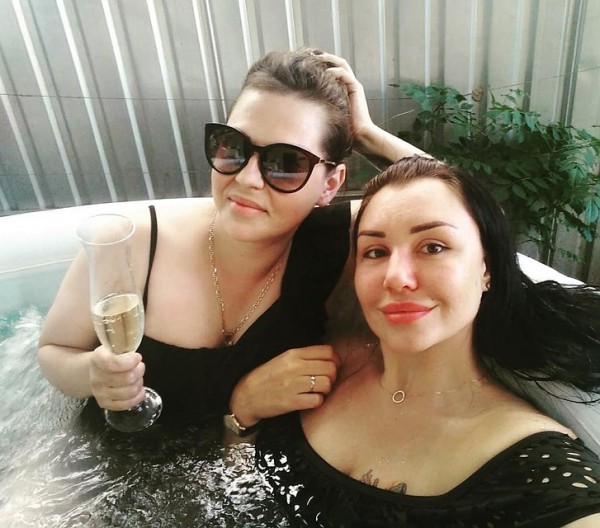 Родные не приехали проститься: в Краснодаре тайно похоронили лжехирурга Алену Верди