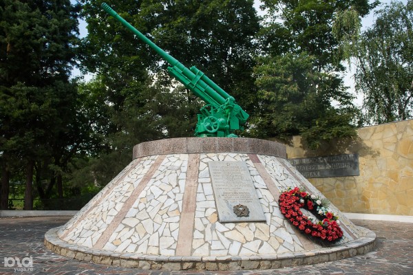 Здравствуй, оружие! Как в Краснодаре появились &laquo;Катюша&raquo; и другие военные памятники