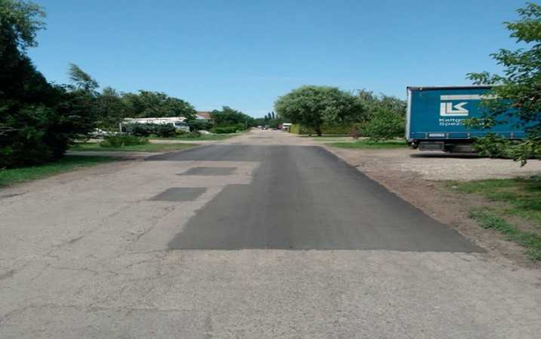 За неделю в Краснодаре сделали ямочный ремонт дорог на площади почти 600 кв. метров