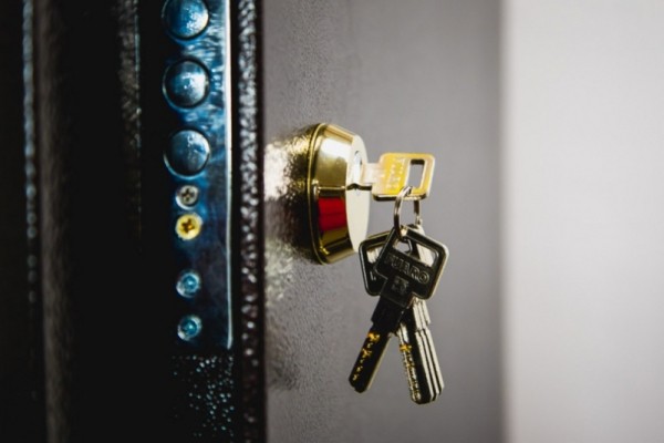 В новые квартиры начали переезжать жильцы аварийного дома в Краснодаре