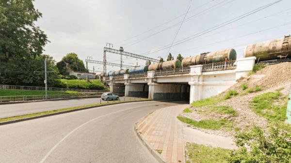 В Краснодаре на улице Переходной приняли меры по предупреждению подтоплений