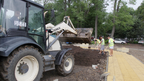 Новый скейт-парк в Вишняковском сквере Краснодара готов на 70% Новый скейт-парк в Вишняковском сквере Краснодара готов на 70%