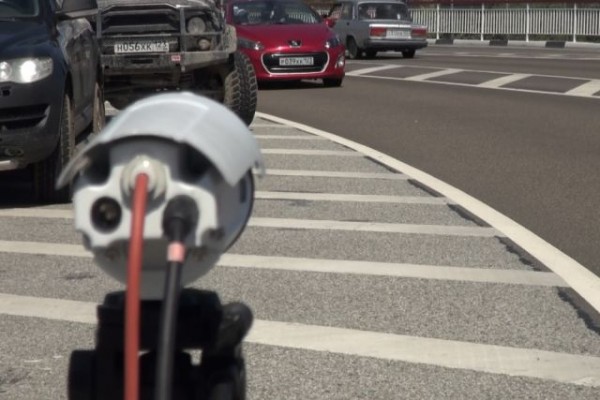 В Сочи сотрудники ДПС и судебные приставы выявляют водителей-должников