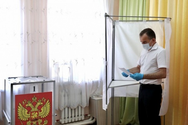 Политическая неделя на Кубани: конституционная активность