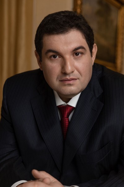 Кто такой Денис Кацыв. 30 фактов о бизнесмене и его карьере