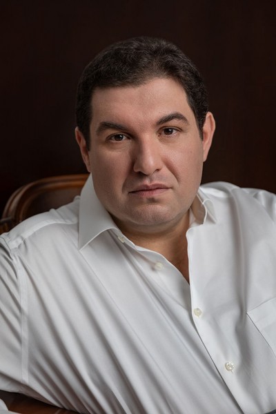 Кто такой Денис Кацыв. 30 фактов о бизнесмене и его карьере