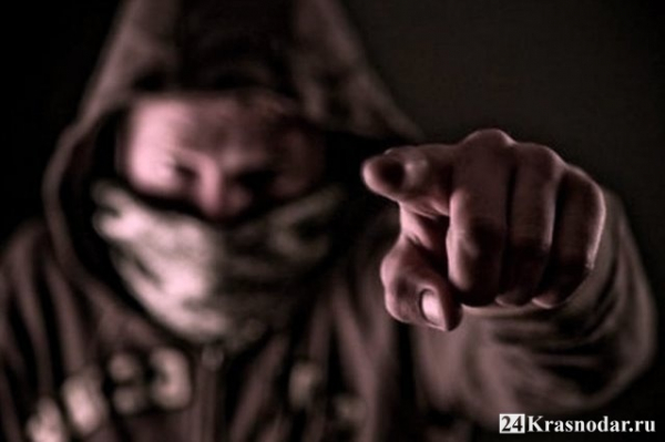 Грабеж на улице Гомельской Грабеж на улице Гомельской