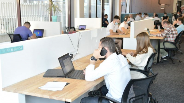 В муниципальном центре развития предпринимательства «Платформа» создали 30 новых рабочих мест В муниципальном центре развития предпринимательства «Платформа» создали 30 новых рабочих мест