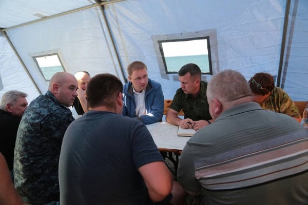 На Утрише под Анапой настоящее "горячее" бедствие – эвакуировали почти тысячу туристов