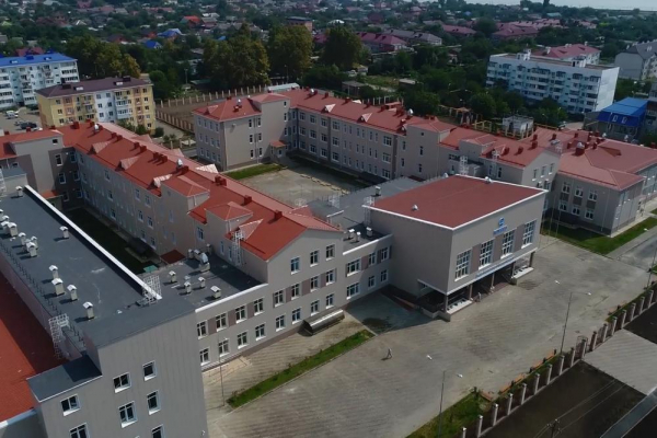 В Краснодаре ввели в эксплуатацию новую школу на ул. Красных Партизан В Краснодаре ввели в эксплуатацию новую школу на ул. Красных Партизан