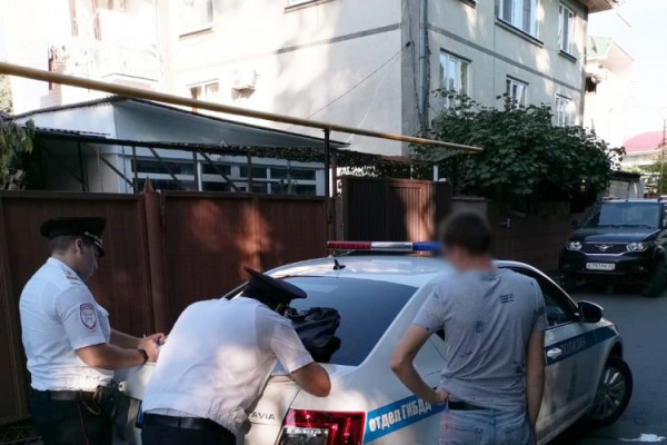 В Сочи у дрифтера изъяли автомобиль из-за нарушений, зафиксированных на фото 