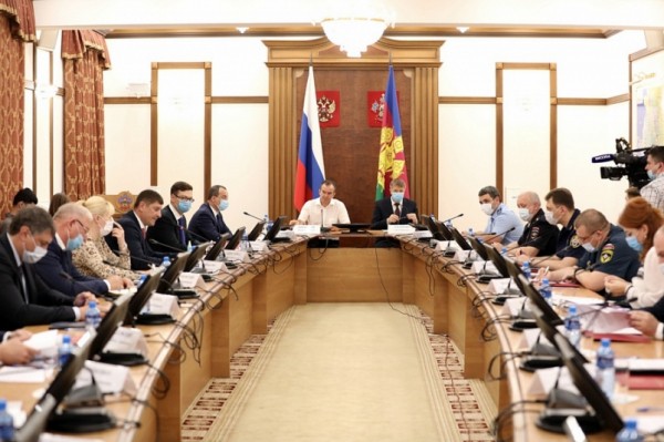 Глава Кубани  поручил завершить подготовку школ к учебному году к 20 августа