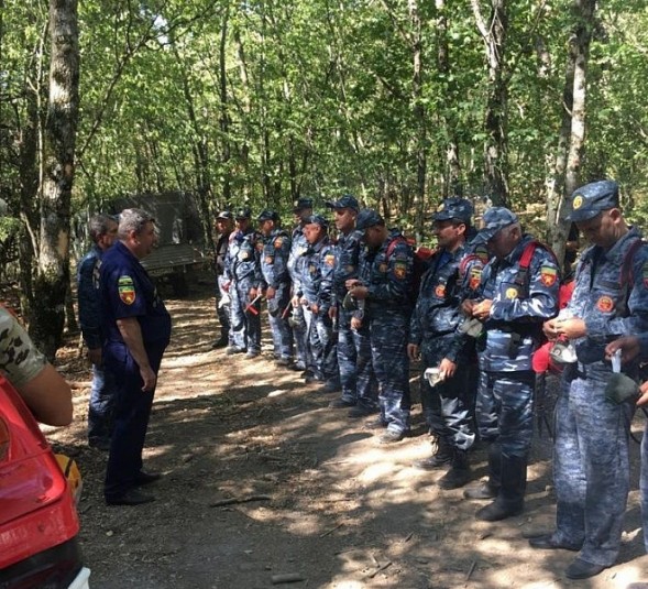 Спасатели локализовали лесной пожар в заповеднике "Утриш" под Анапой Спасатели локализовали лесной пожар в заповеднике "Утриш" под Анапой