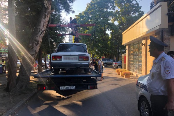 В Сочи у дрифтера изъяли автомобиль из-за нарушений, зафиксированных на фото 