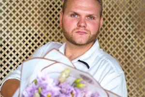 «Я занимаюсь делом, для которого создан». Краснодарские мужчины рассказали, каково им работать в женских сферах «Я занимаюсь делом, для которого создан». Краснодарские мужчины рассказали, каково им работать в женских сферах