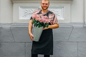 «Я занимаюсь делом, для которого создан». Краснодарские мужчины рассказали, каково им работать в женских сферах «Я занимаюсь делом, для которого создан». Краснодарские мужчины рассказали, каково им работать в женских сферах