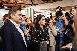 Отбойники, ревизорро для застройщиков и личный контакт с людьми. О чем говорили на партсъезде «Новых людей» Отбойники, ревизорро для застройщиков и личный контакт с людьми. О чем говорили на партсъезде «Новых людей»