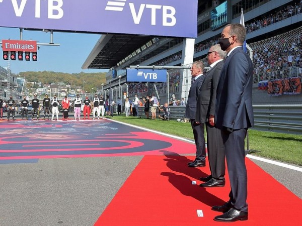 Губернатор Кубани посетил Формулу 1 в Сочи