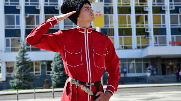 В центре Краснодара прошли торжественные мероприятия в честь Дня образования Краснодарского края