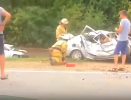 Страшное ДТП в Краснодарском крае унесло жизни четырёх человек Страшное ДТП в Краснодарском крае унесло жизни четырёх человек