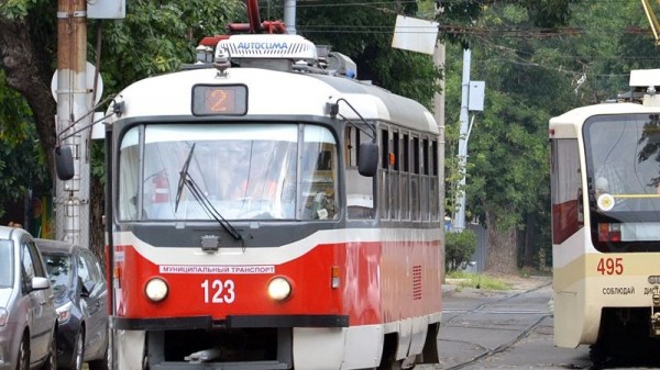 В Краснодаре временно изменится схема движения трамвайных маршрутов № 2 и № 4