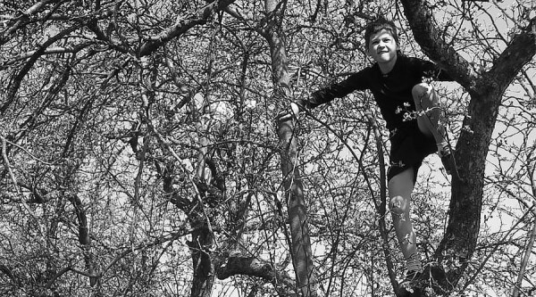 А у нас во дворе. Любимые игры советских детей