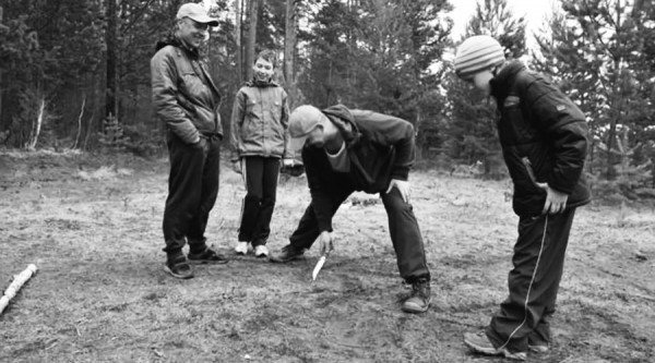 А у нас во дворе. Любимые игры советских детей
