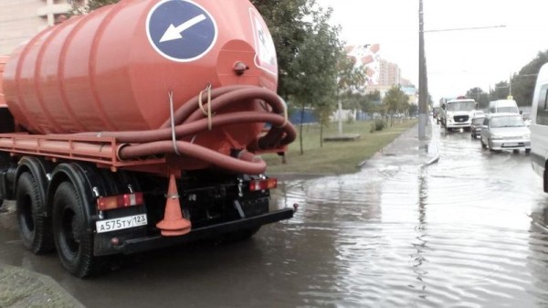 В Краснодаре устранили последствия дождя