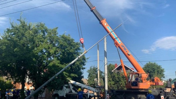 В Краснодаре снесли ещё 19 незаконных построек и временных сооружений В Краснодаре снесли ещё 19 незаконных построек и временных сооружений