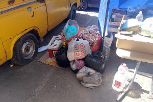 «Не было сил улыбаться каждому, просто вышли и помогаем». Как собирают гуманитарную помощь для погорельцев в Музыкальном