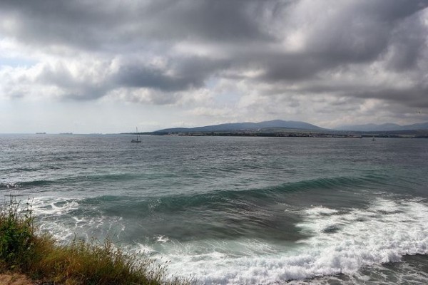 МЧС: Танкер, на котором произошел взрыв, был исправен МЧС: Танкер, на котором произошел взрыв, был исправен