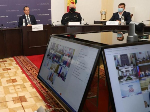 Спикер ЗСК призвал депутатов Юга России к сотрудничеству в сохранении исторической памяти Спикер ЗСК призвал депутатов Юга России к сотрудничеству в сохранении исторической памяти