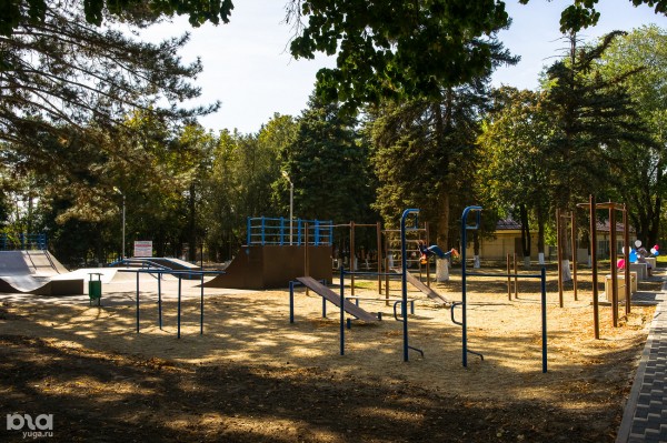 В Тбилисском районе открыли парк имени Ивана Семыкина 