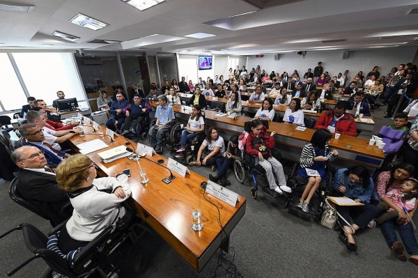 «Забудьте и рожайте другого ребенка». Минздрав Краснодарского края не обеспечивает больных детей жизненно необходимым лекарством «Забудьте и рожайте другого ребенка». Минздрав Краснодарского края не обеспечивает больных детей жизненно необходимым лекарством