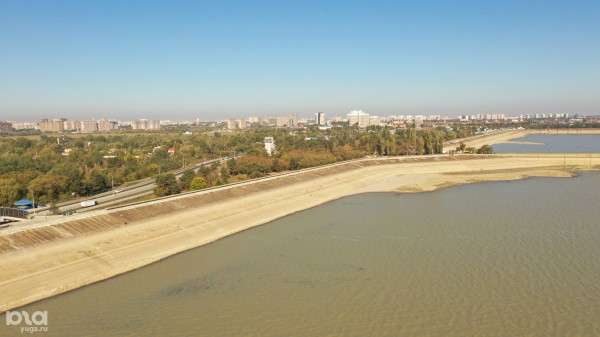 Засуха, землетрясение или «мертвый объем»? Что угрожает Краснодарскому водохранилищу Засуха, землетрясение или «мертвый объем»? Что угрожает Краснодарскому водохранилищу