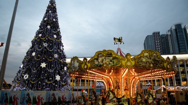 Традиционная Рождественская ярмарка на Главной городской площади заработает 23 декабря Традиционная Рождественская ярмарка на Главной городской площади заработает 23 декабря