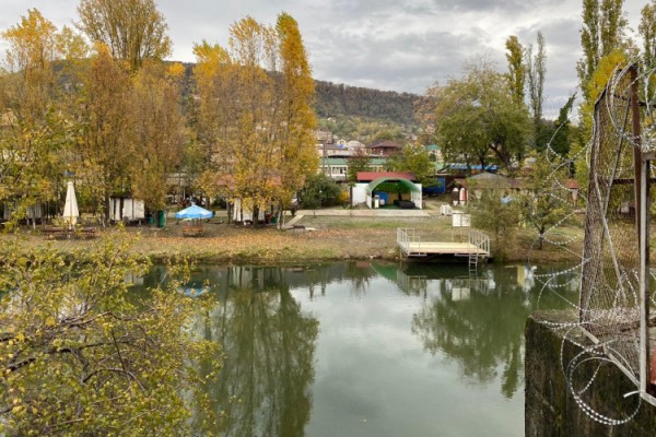 Дефицит питьевой воды в Сочи обсудили на оперативном штабе под руководством мэра города Дефицит питьевой воды в Сочи обсудили на оперативном штабе под руководством мэра города