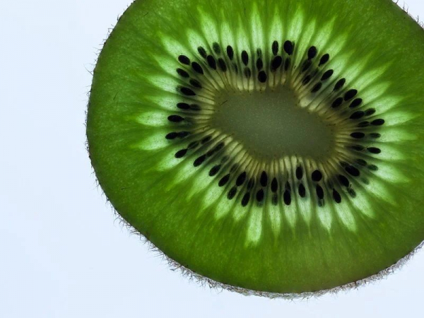 Названы фрукты для контроля сахара в крови: их можно даже диабетикам 