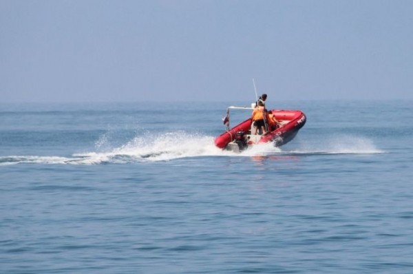 В Сочи спасли двух виндсерферов