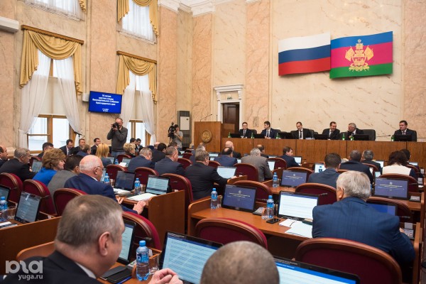 &laquo;Экономика Кубани чувствует себя спокойно&raquo;. Интервью с председателем ЗСК Юрием Бурлачко