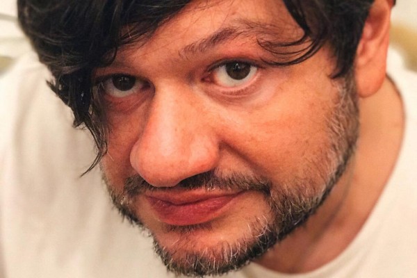 «В девяностых России впервые дали подышать». Игорь Шулинский — о своем журнале «Птюч» и о Граале, который мы все потеряли