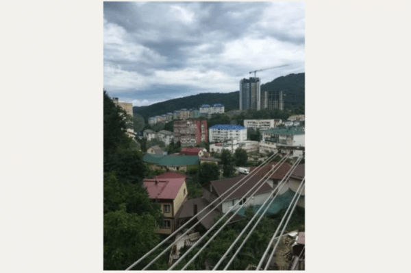 Стало известно, почему в красивейших местах Краснодарского края, в которых квартиры стоят дешевле "бюджетной иномарки", жить не хотят Стало известно, почему в красивейших местах Краснодарского края, в которых квартиры стоят дешевле "бюджетной иномарки", жить не хотят