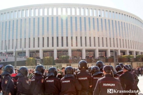 Полицейские отработали пресечение массовых беспорядков на стадионе ФК «Краснодар»